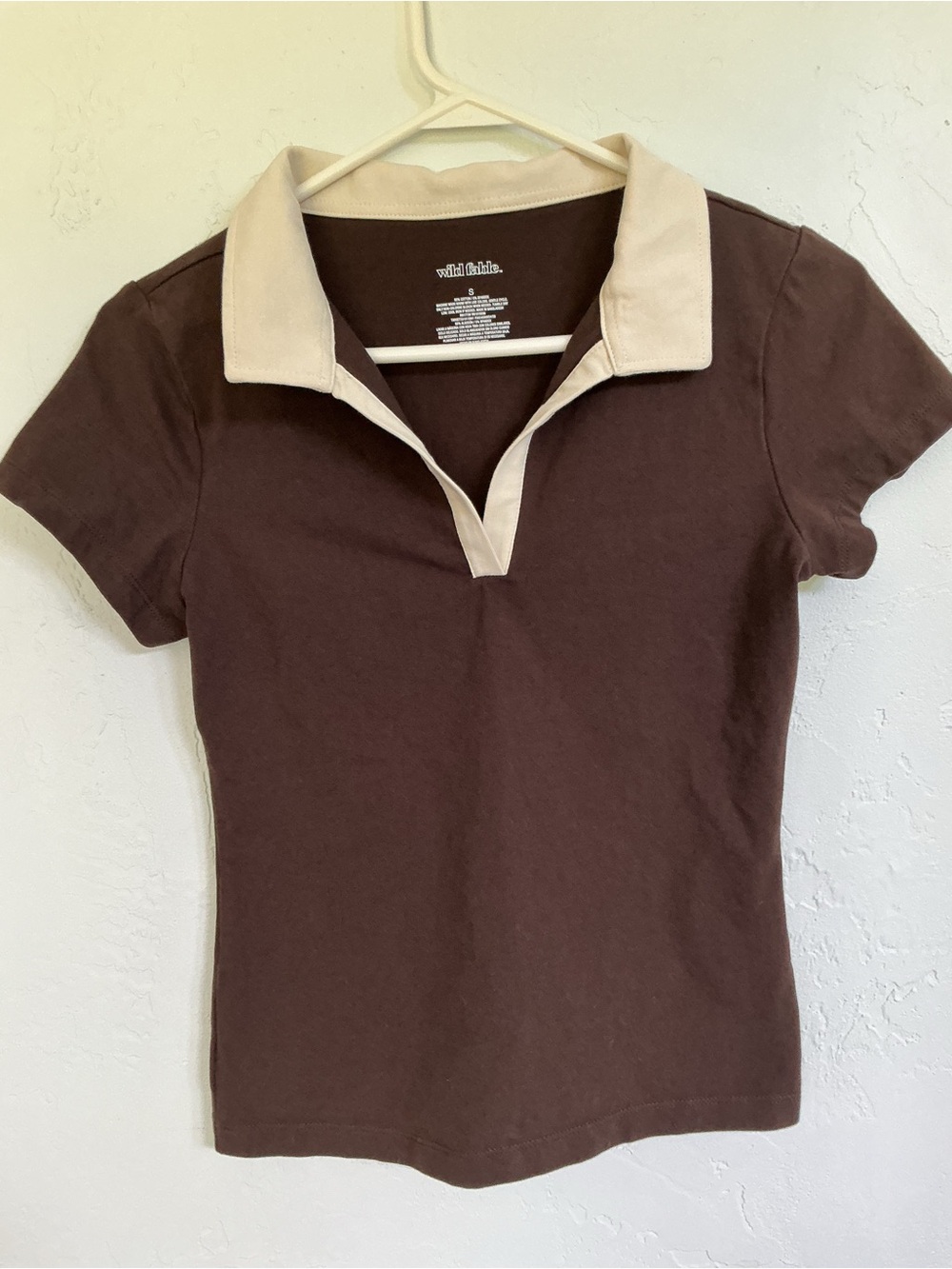 wild fable Brown Short Sleeve Polo Top with Cream Collar